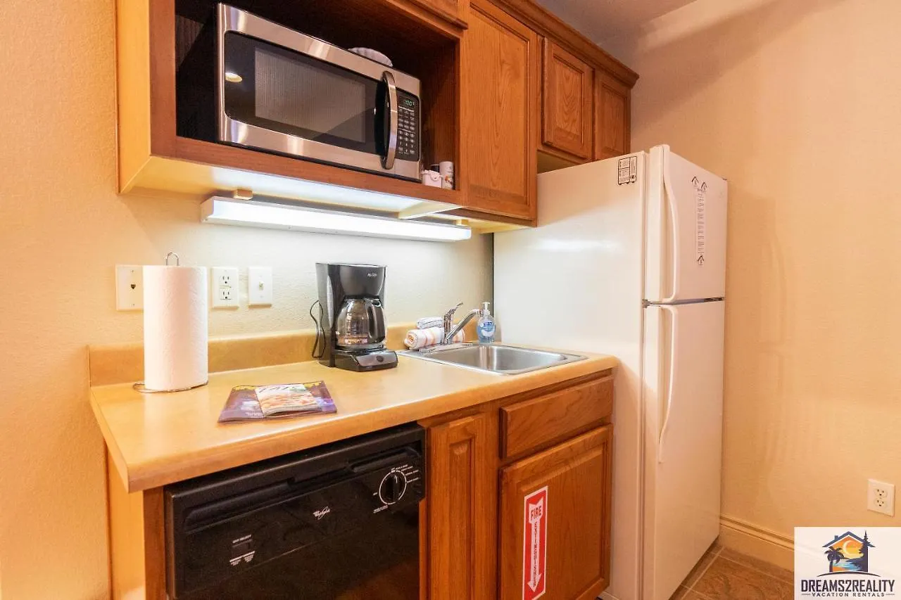 Holiday home 1bd King With 2 Person Jacuzzi Tub - Near The Strip - Free Tickets Included - T1-9 *