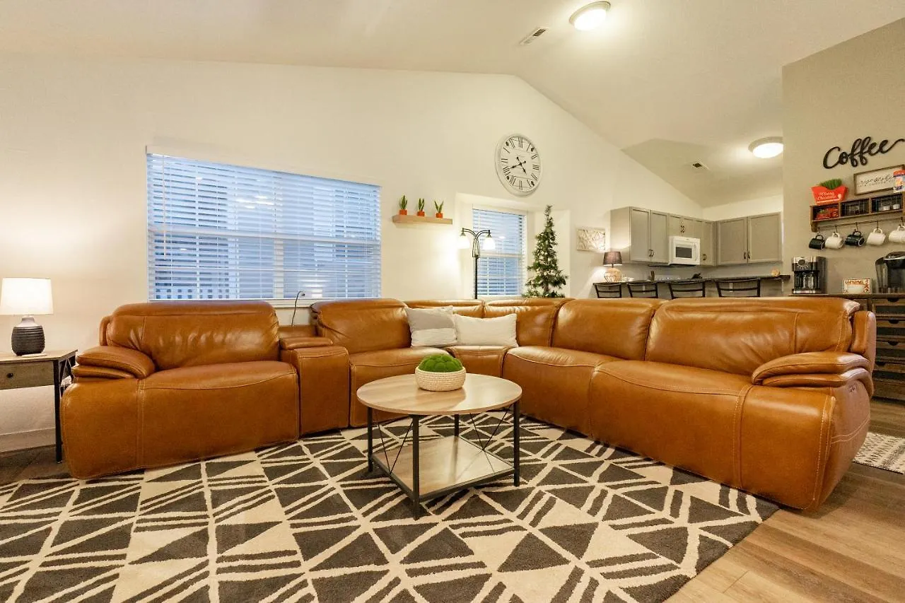 3br With Recliners - Location - Free Tickets Included - Fc39-2 بيت للعطل
