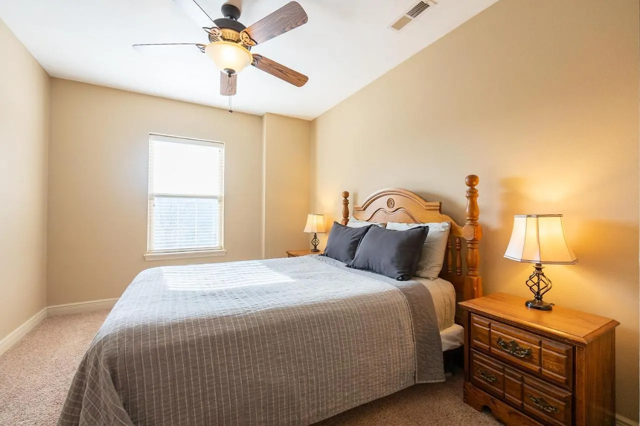 4br Walk-in - Pool Table - Hot Tub - Fire Pit - Free Tickets Included - Dv164 Apartamento *