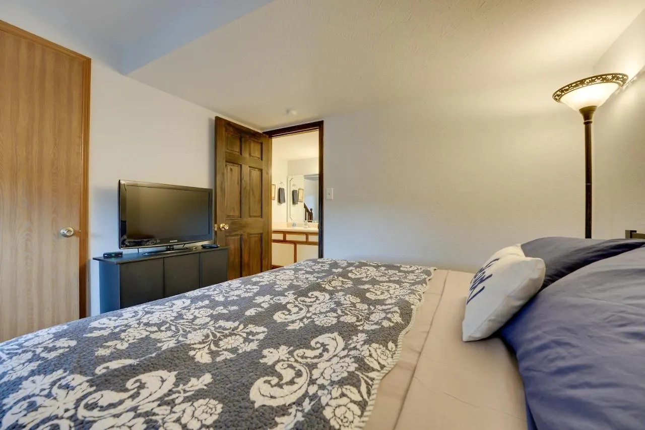 Appartement With Balcony And Grill 3 Mi To Moonshine Beach! *