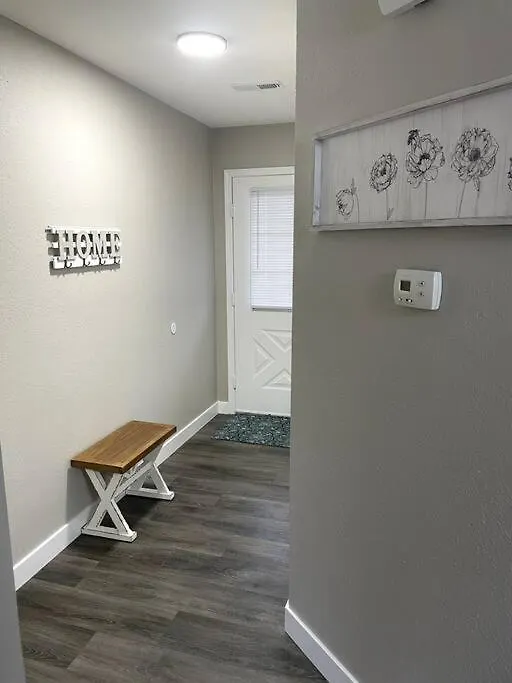 New Remodeled Luxury By The Lake, No Stairs! Casa vacanze Branson