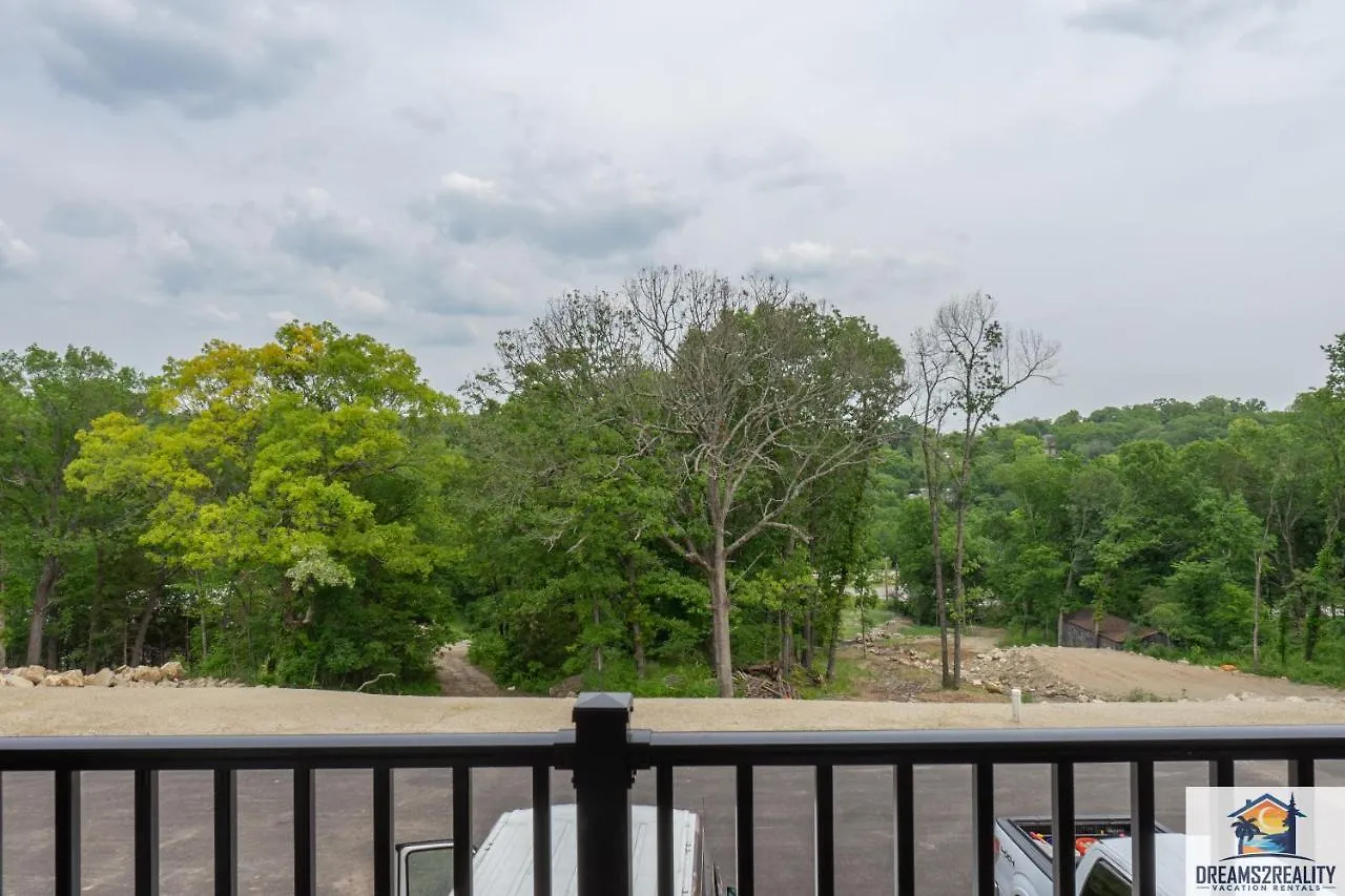 New Build - Walk-in 3br With Arcade Game - Free Attraction Tickets Included -- Fhg-207 Branson
