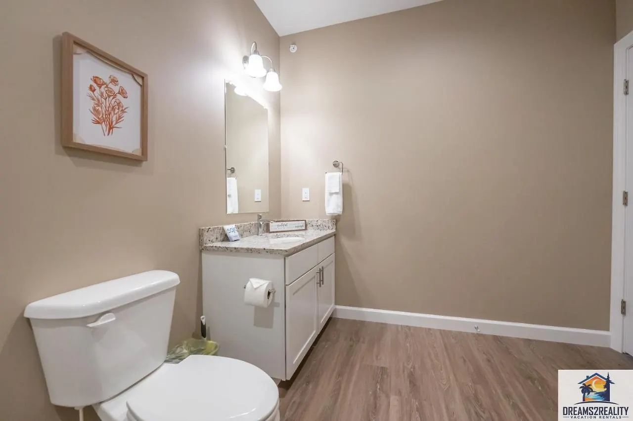 New Build - Walk-in 3br - 2 Pools - Free Tickets Included - Fhg-208 Holiday home Branson