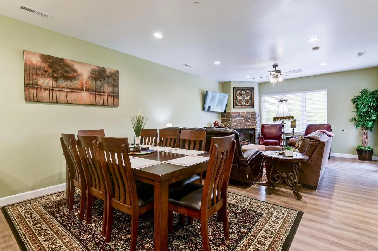 Luxury At Thousand Hills - Heart Of - Beautifully Remodeled - Spacious And Affordable * Branson