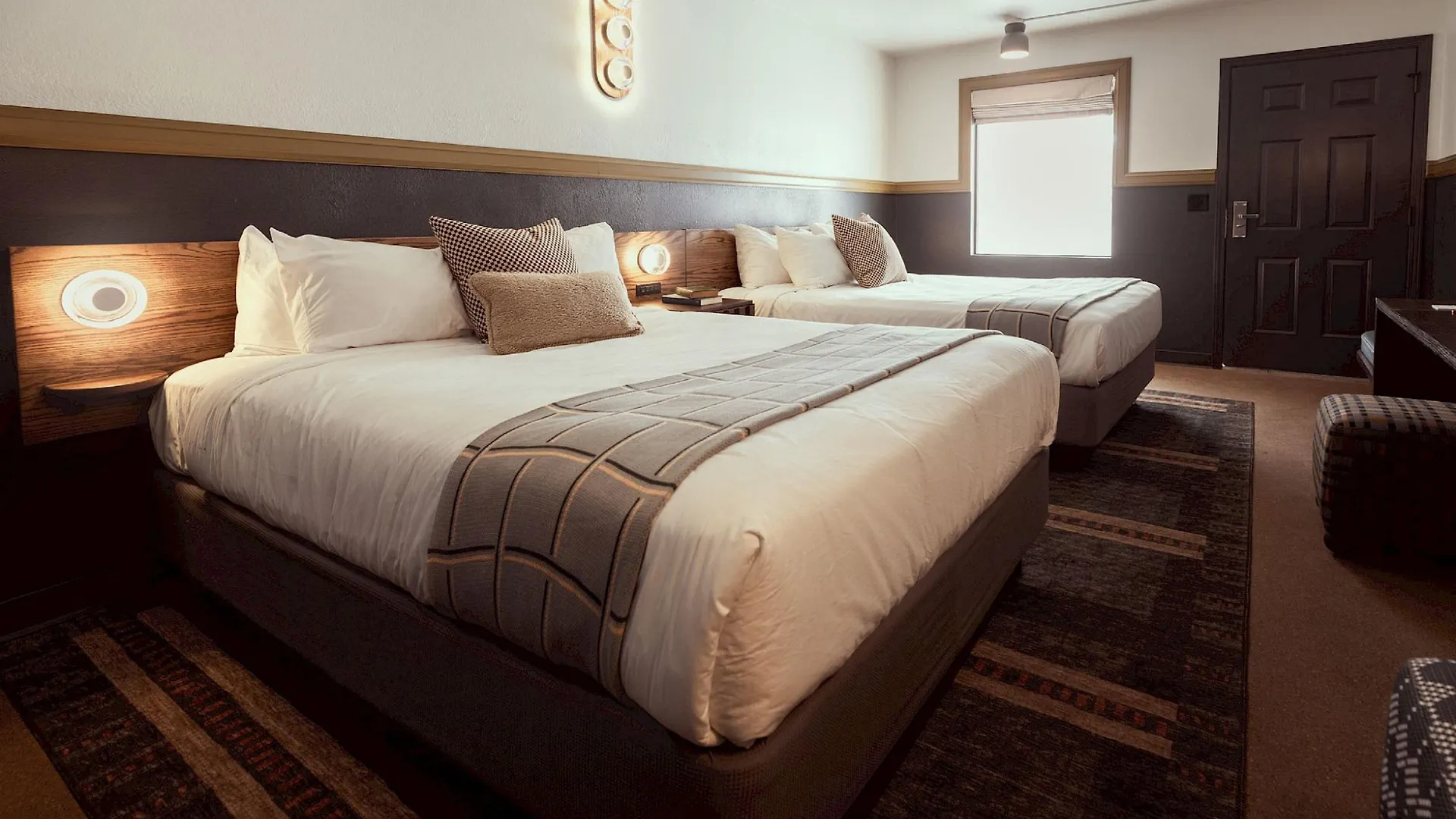 The Ozarker Motel