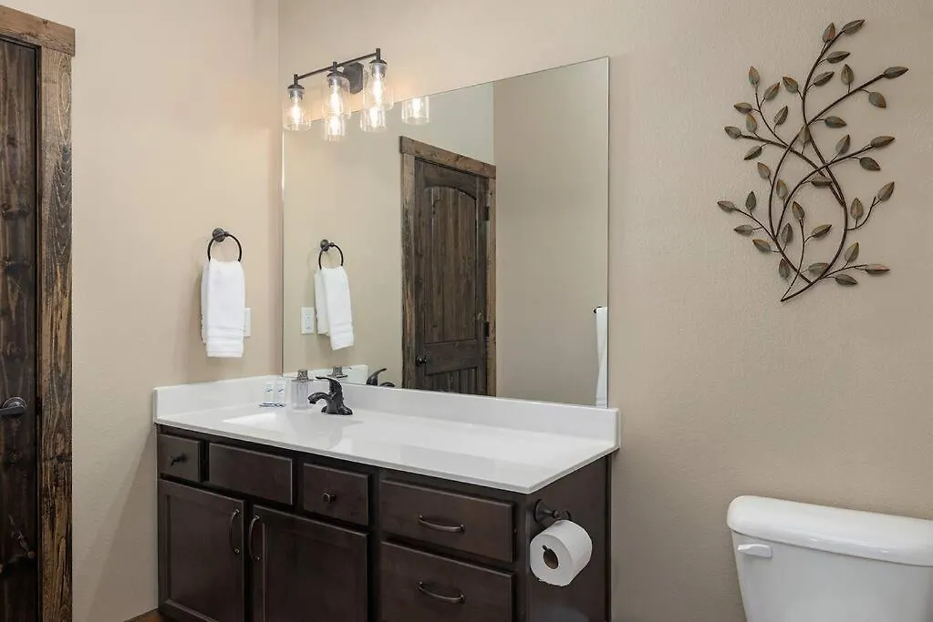 Dom wakacyjny Spacious Rustic Elm *