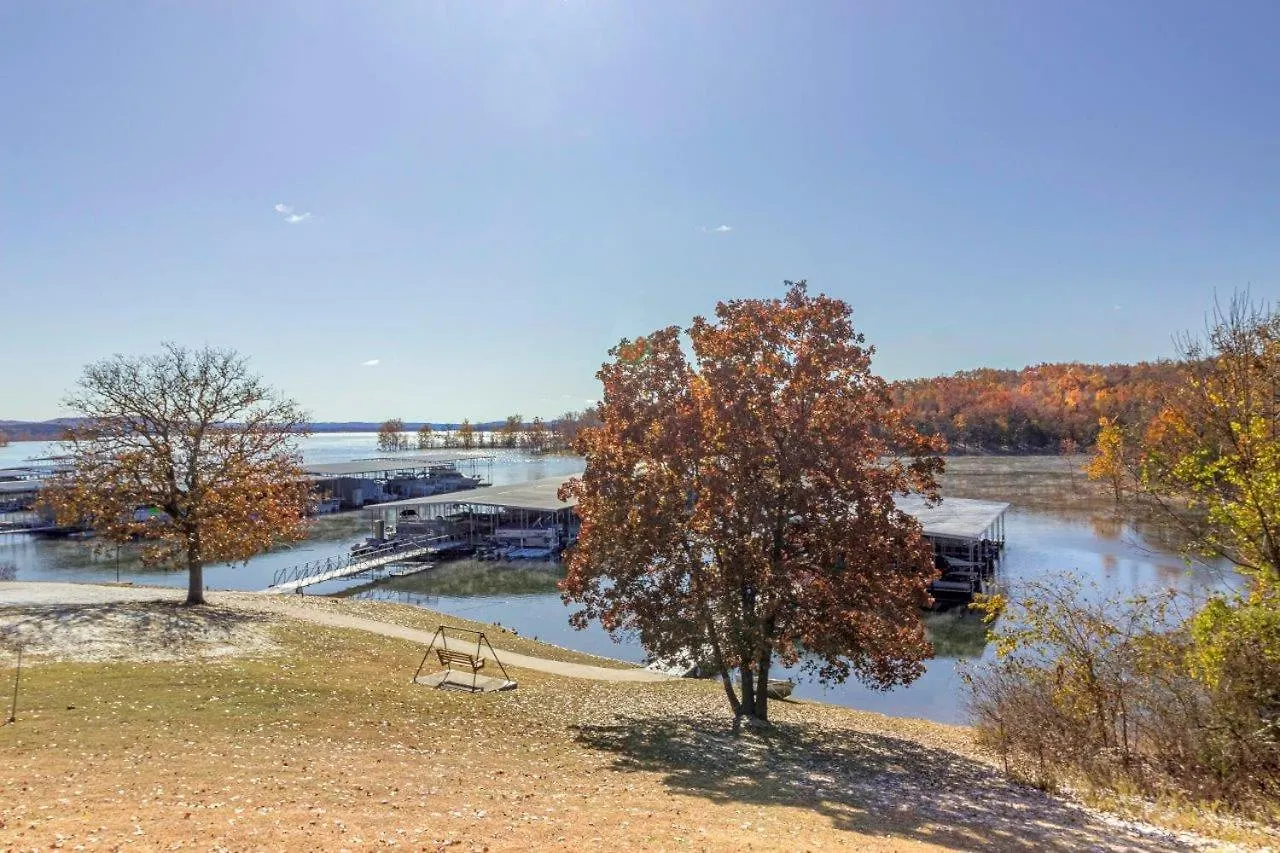 On Table Rock With Pool And Wifi Close To Silver Dollar * Branson