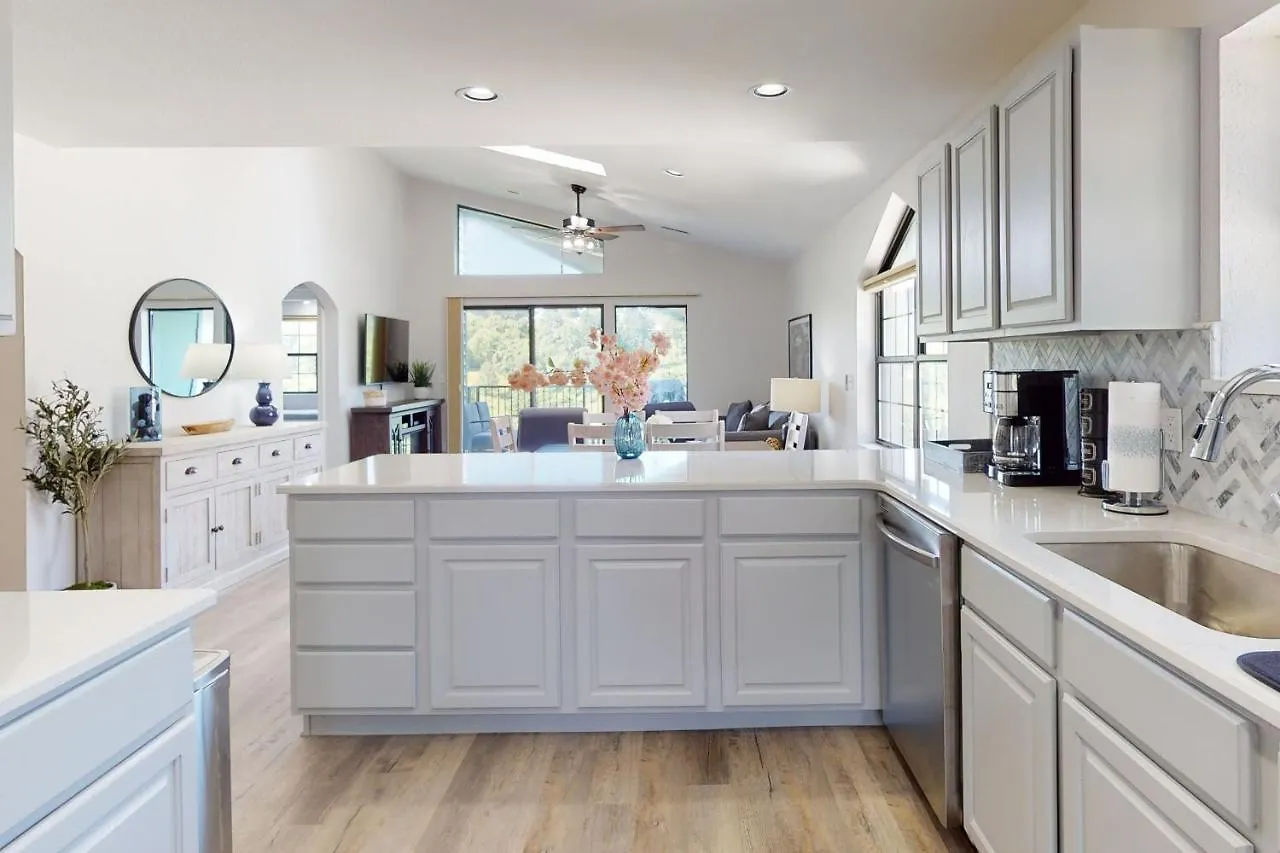 Waterview Oasis