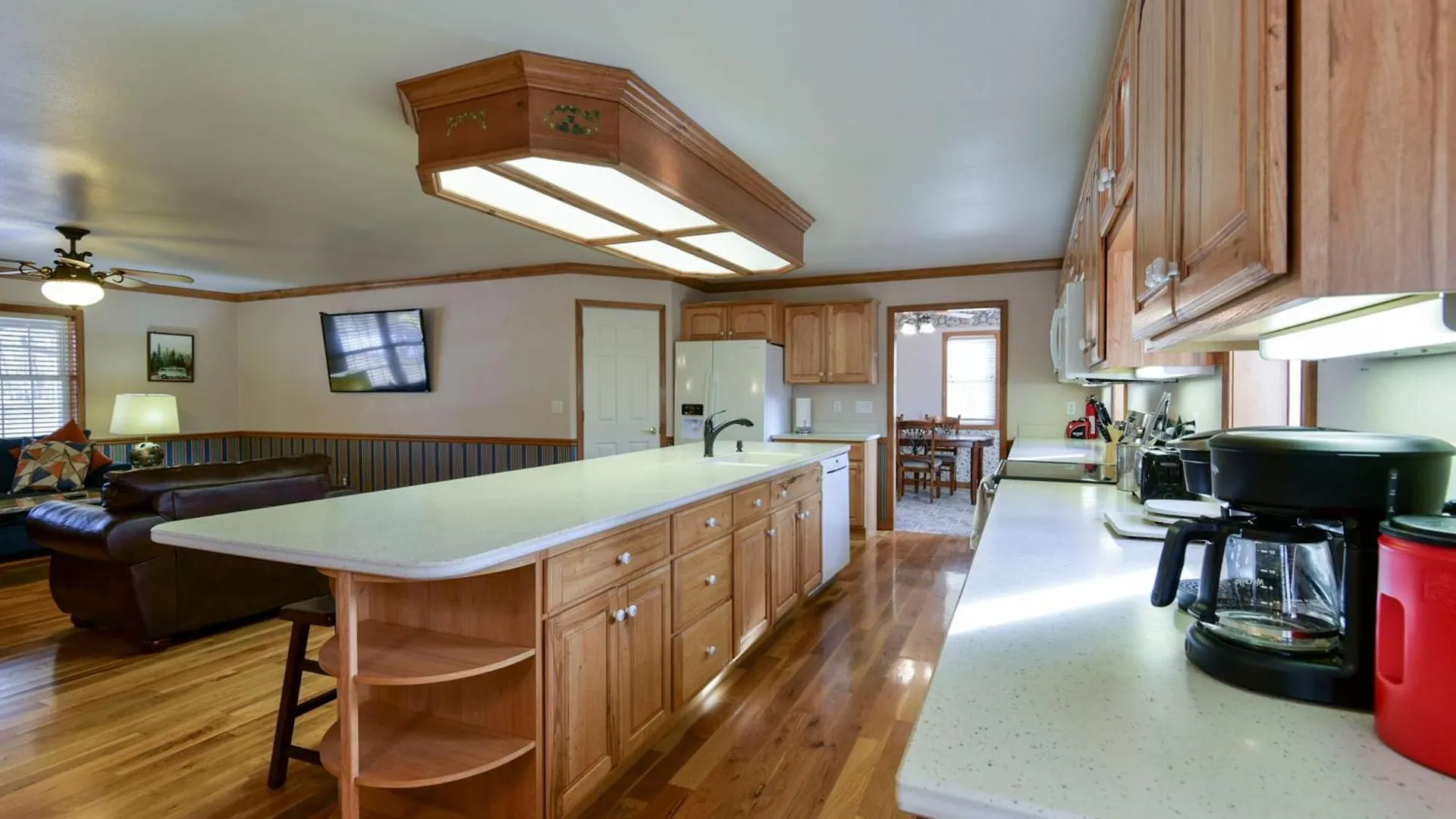 5 Bedroom Vacation Next To Silver Dollar Σπίτι διακοπών