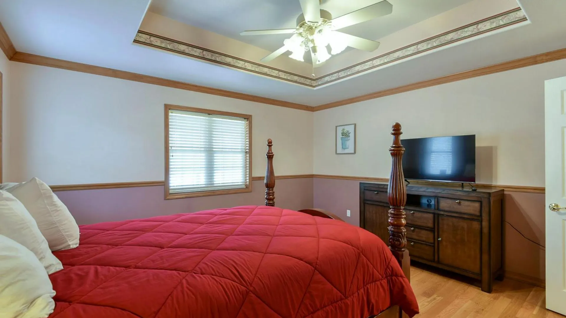 5 Bedroom Vacation Next To Silver Dollar *