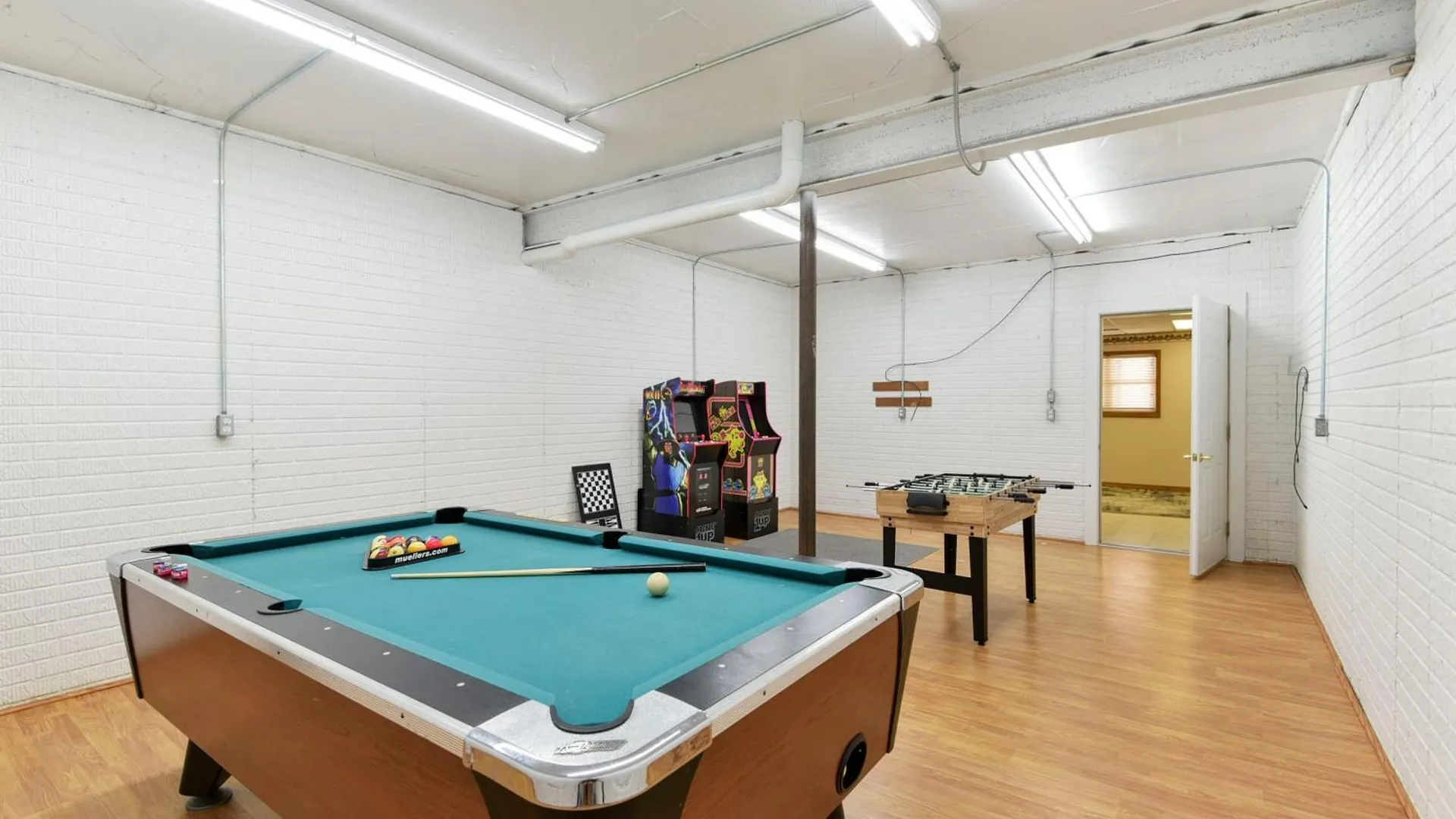 5 Bedroom Vacation Next To Silver Dollar Σπίτι διακοπών *