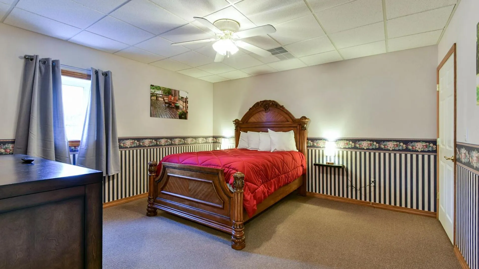 5 Bedroom Vacation Next To Silver Dollar Σπίτι διακοπών *