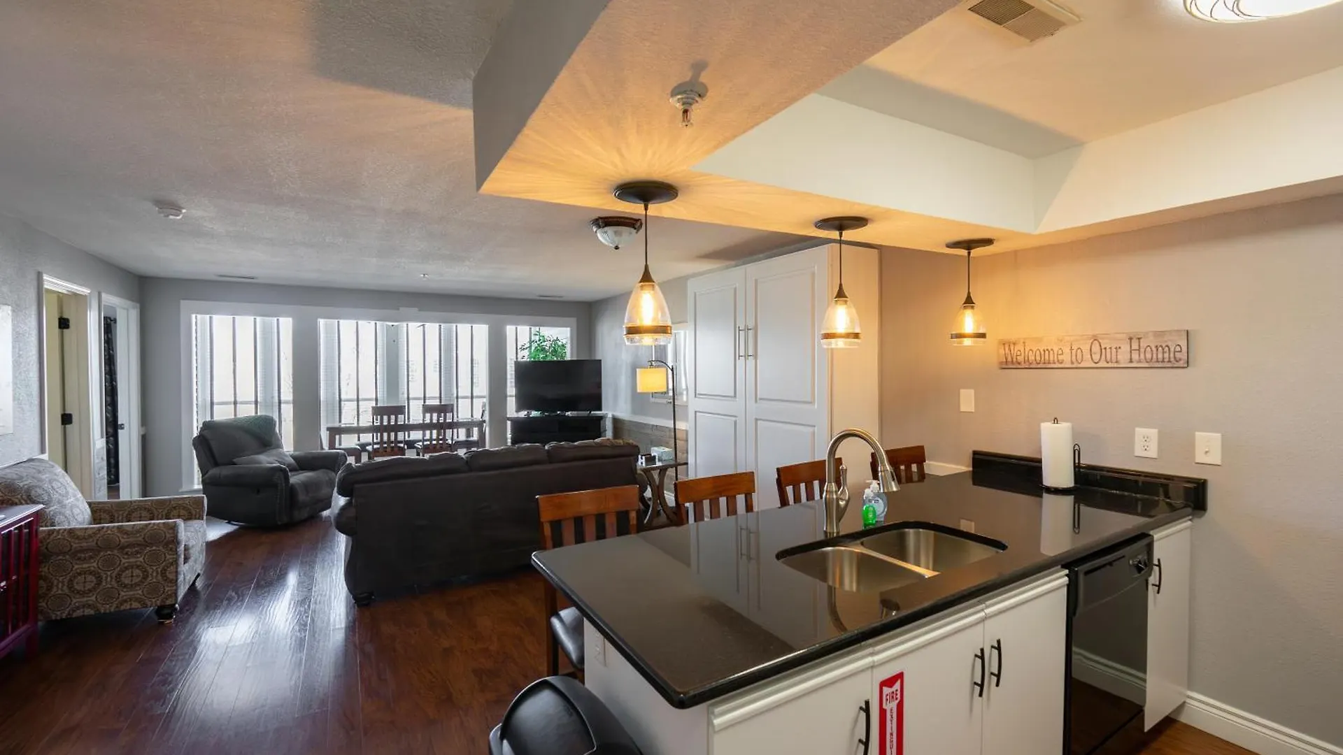 2br Walk-in - Near The 76 Strip - Free Wifi - Pool - Free Tickets Included - Clb-3 Брэнсон