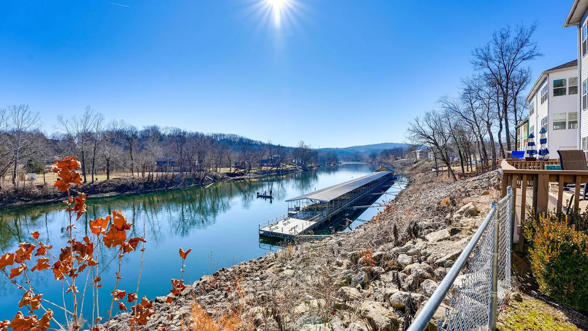 Updated With Taneycomo Views! דירה בראנסון