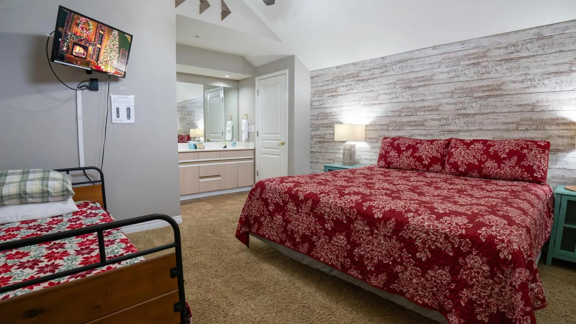 3br With Loft - Near The Strip - Free Attraction Tickets Included - Fw2-6 *
