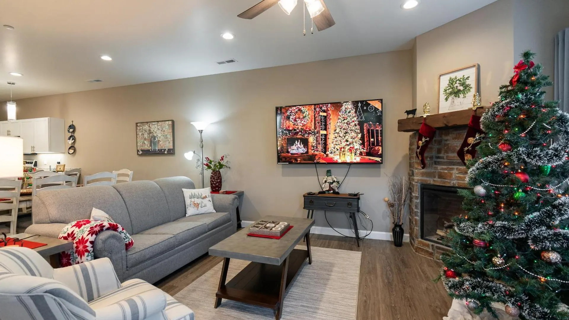 New Build - Walk-in 3br - 2 Pools - Free Tickets Included - Fhg-208 * Branson