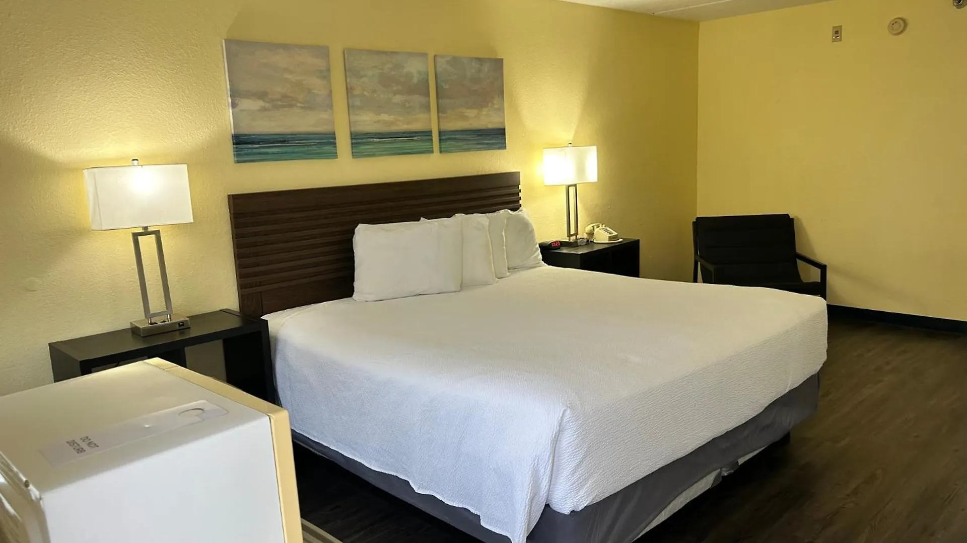 Seven Gables 2*