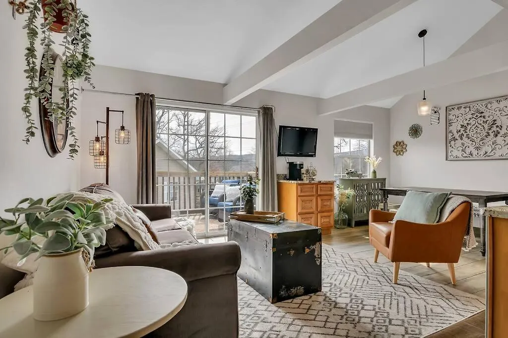 Fall Creek Near The Strip! Apartment Branson