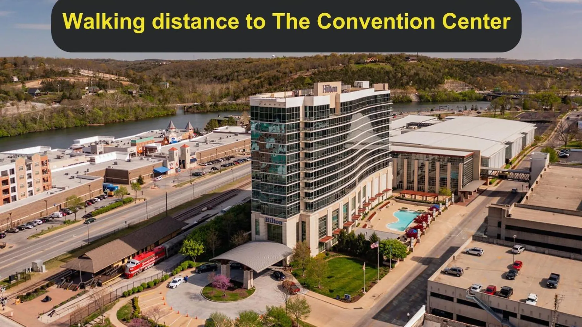 Walk To Landing And Convention Center Beautiful Holiday home Branson