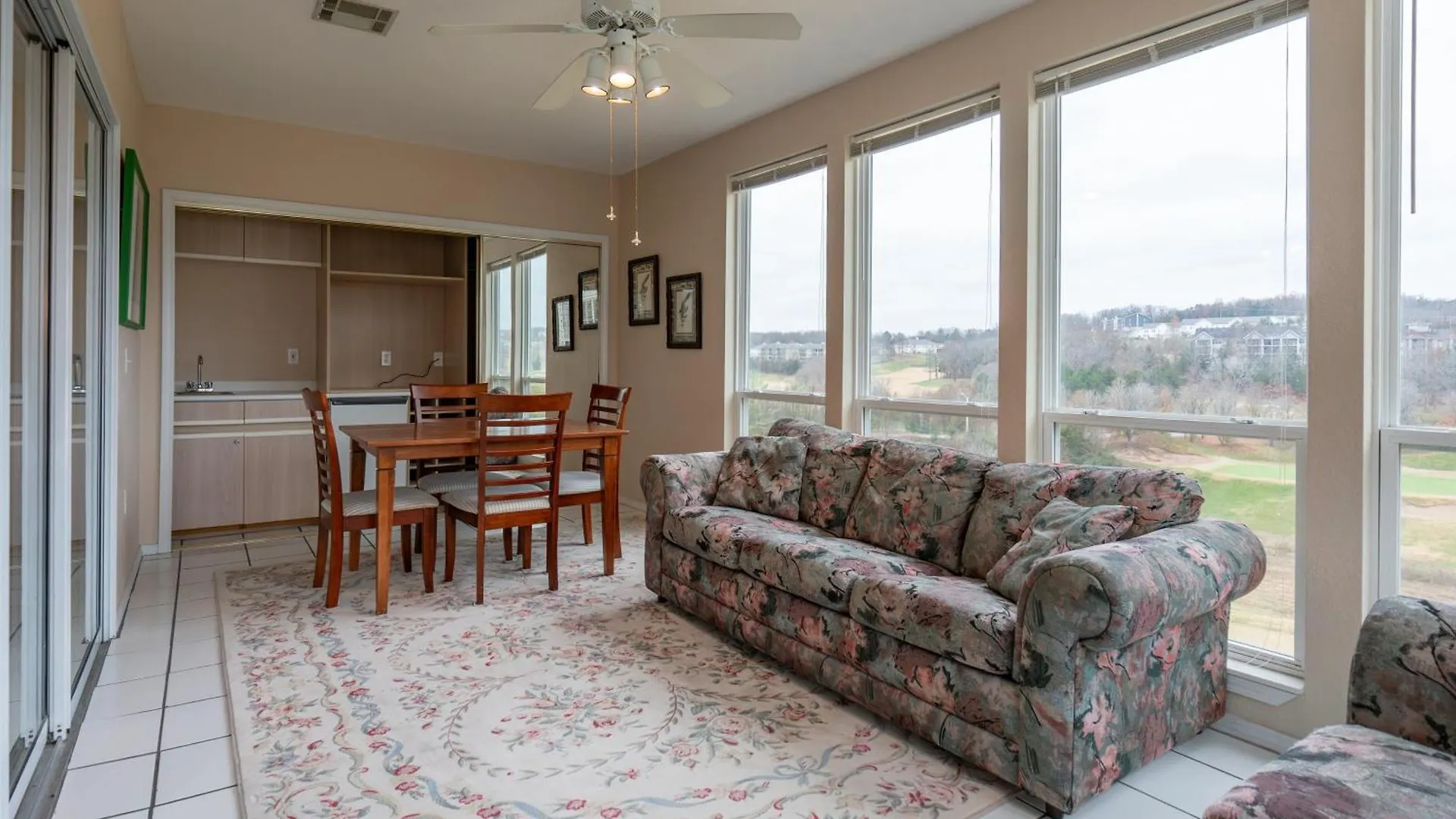 Semesterbostad 3 Bedroom With Loft - Golf Course View - Near The Strip - Free Activities Included - Fw9-6