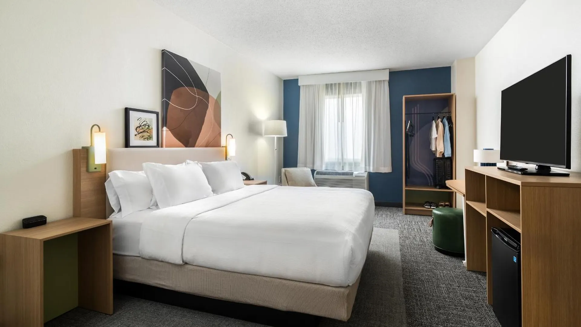 Spark By Hilton Meadows Hotell 3*