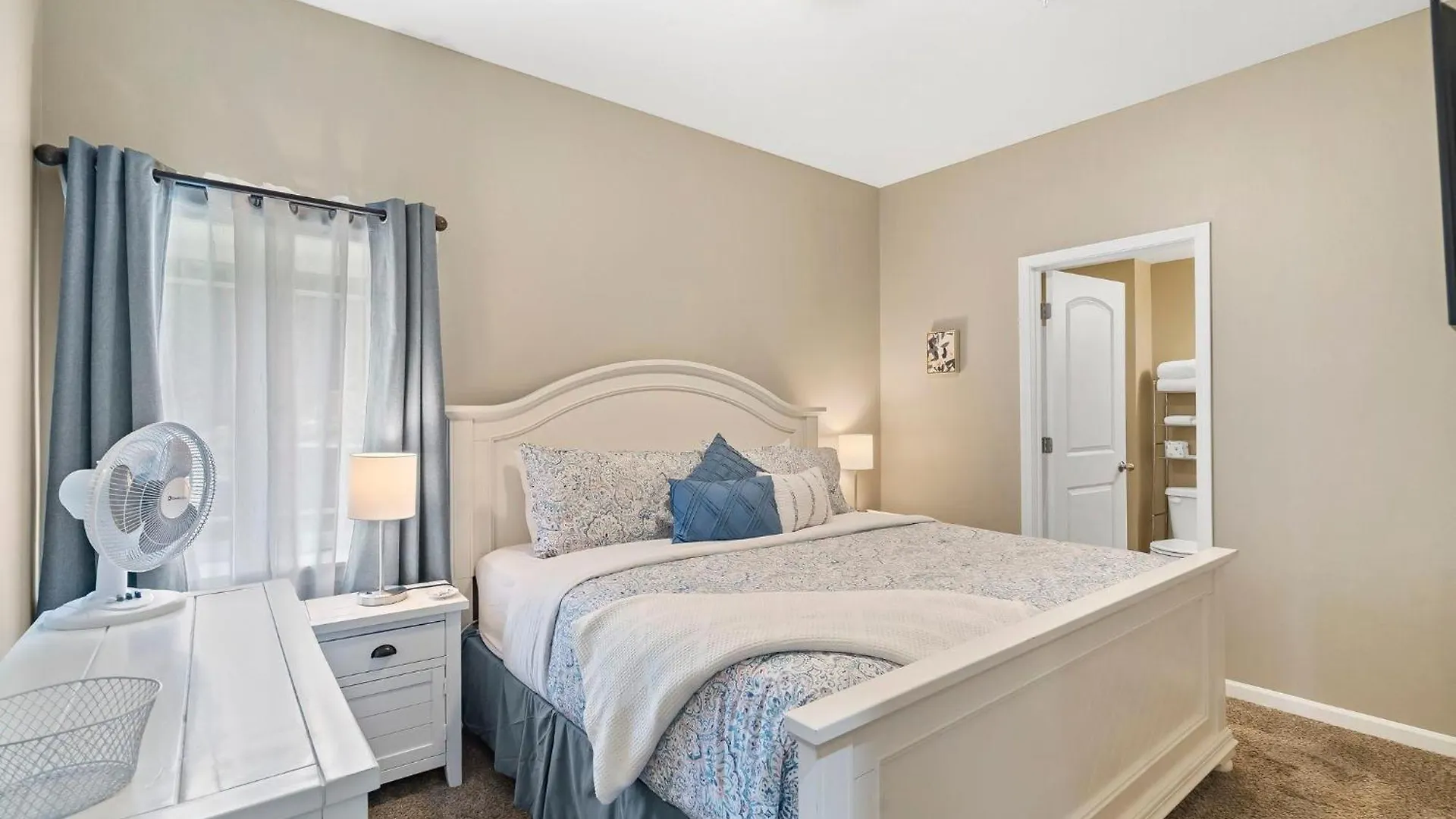 Third Street Retreat * Branson