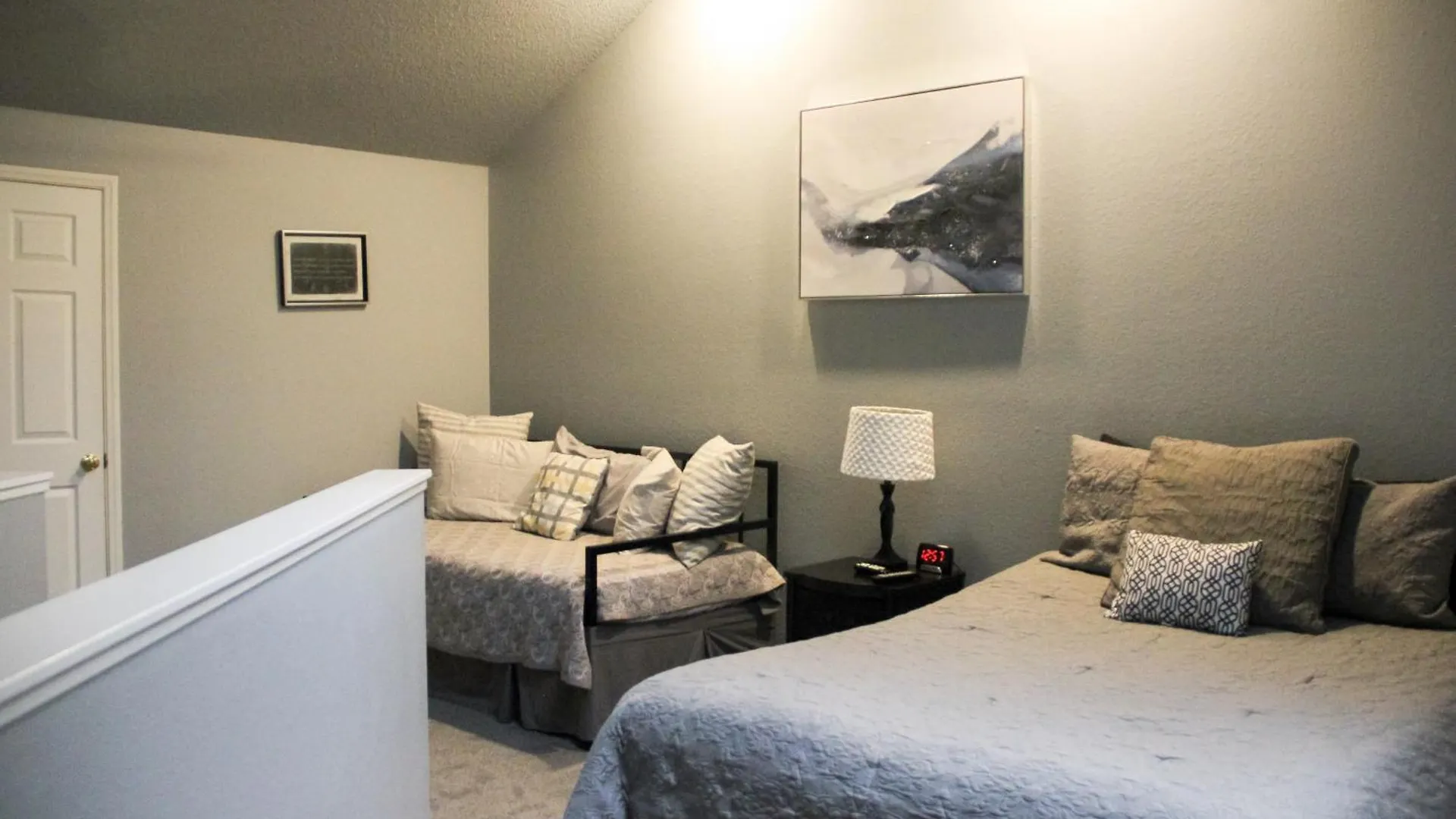 Jenny's Kickback Retreat Apartment Branson