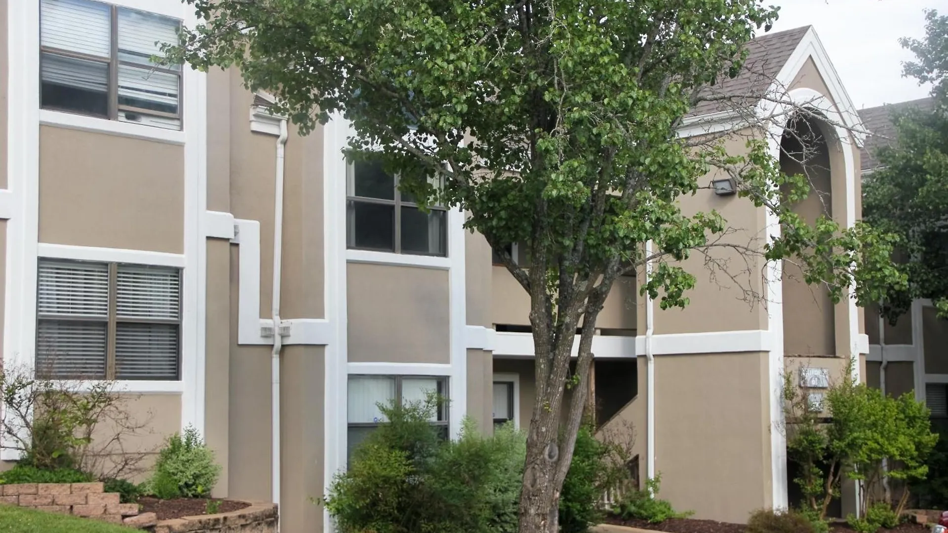 Jenny's Kickback Retreat Apartment Branson