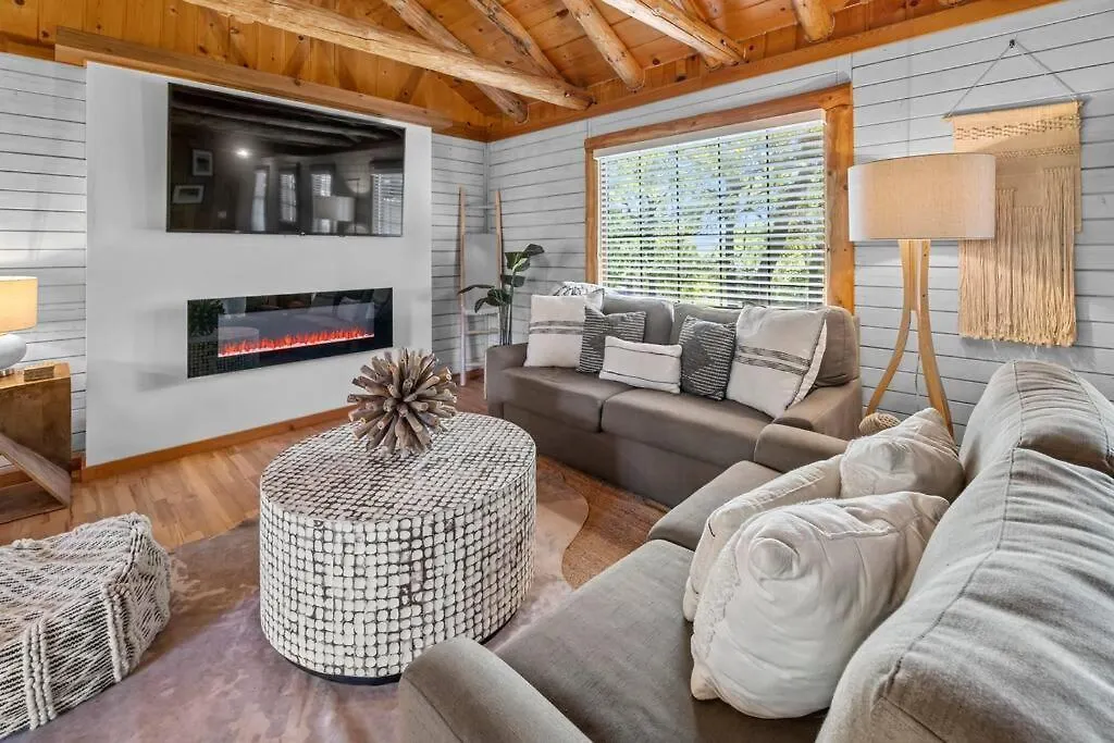 Serenity - 60 Ridge Lane Tatil Evi