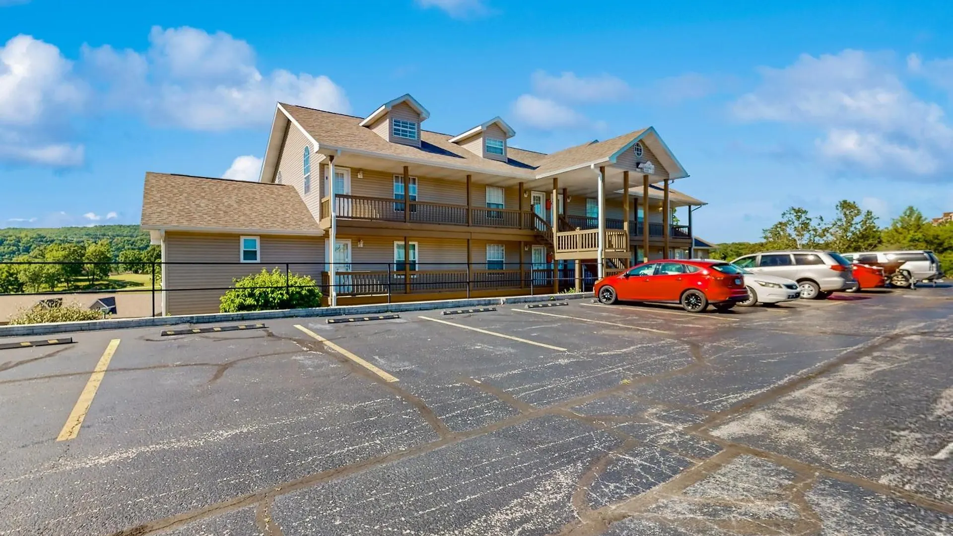 Rolling Hills Retreat * Branson