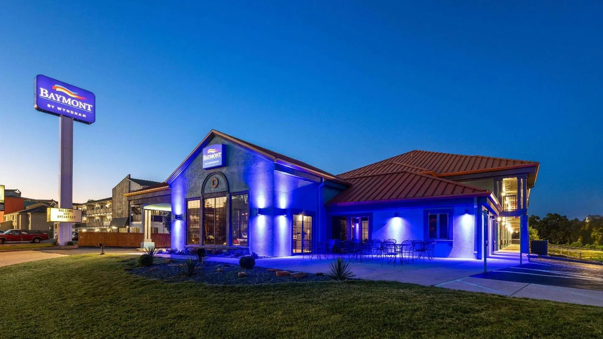 Baymont By Wyndham Thousand Hills