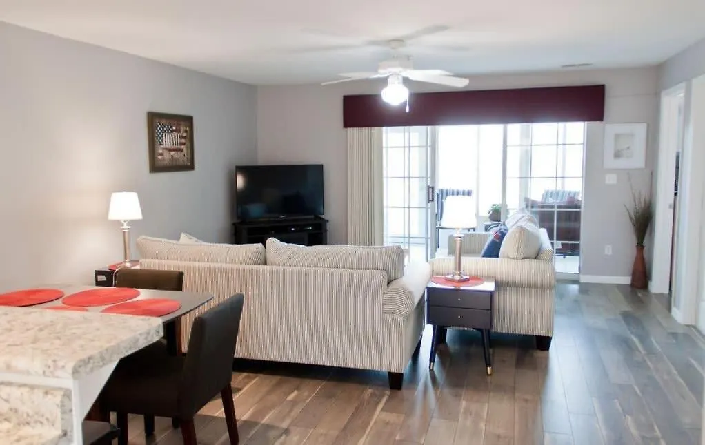 Americondo -sleeps 8 Only Blocks From 76 Strip 브랜슨