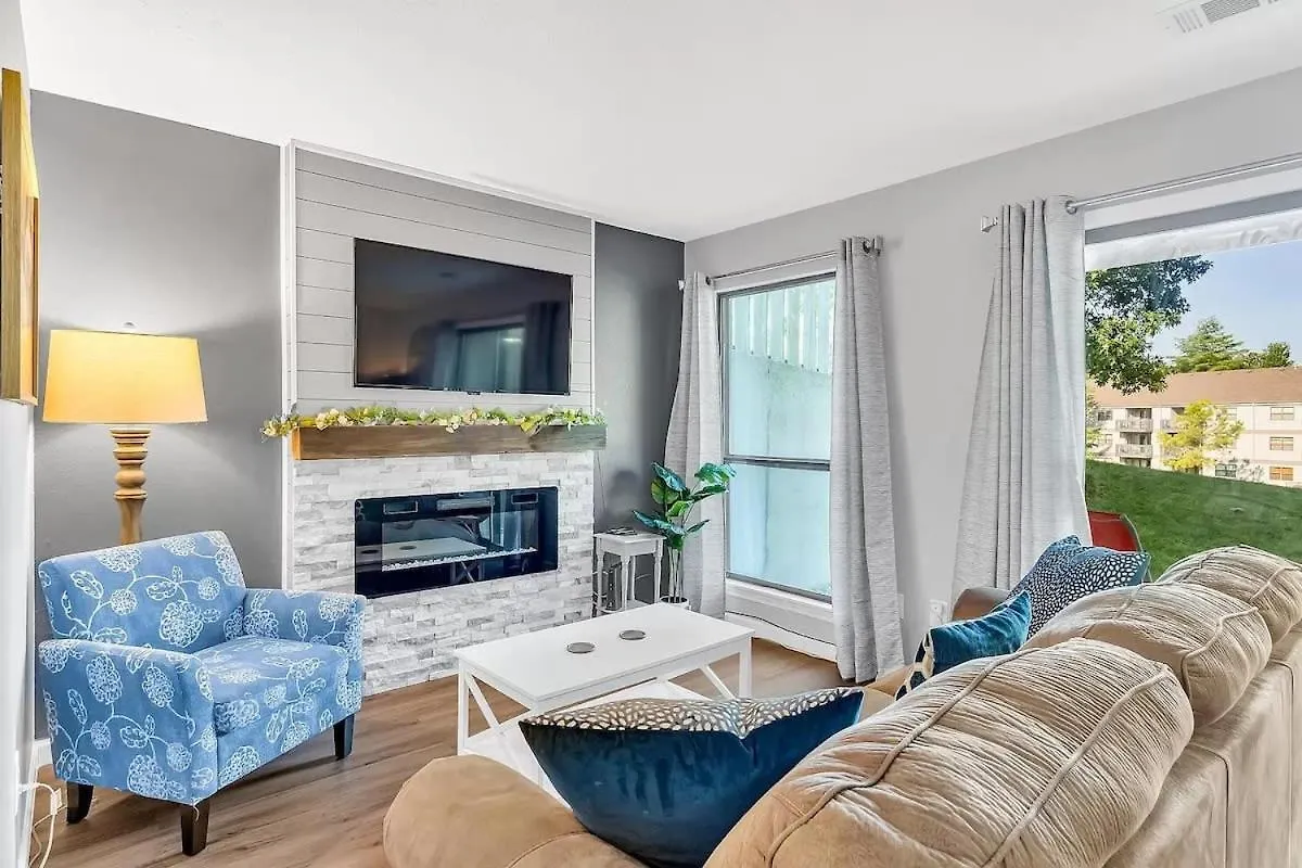 Highland Pointe - Amenities & Hot Tub