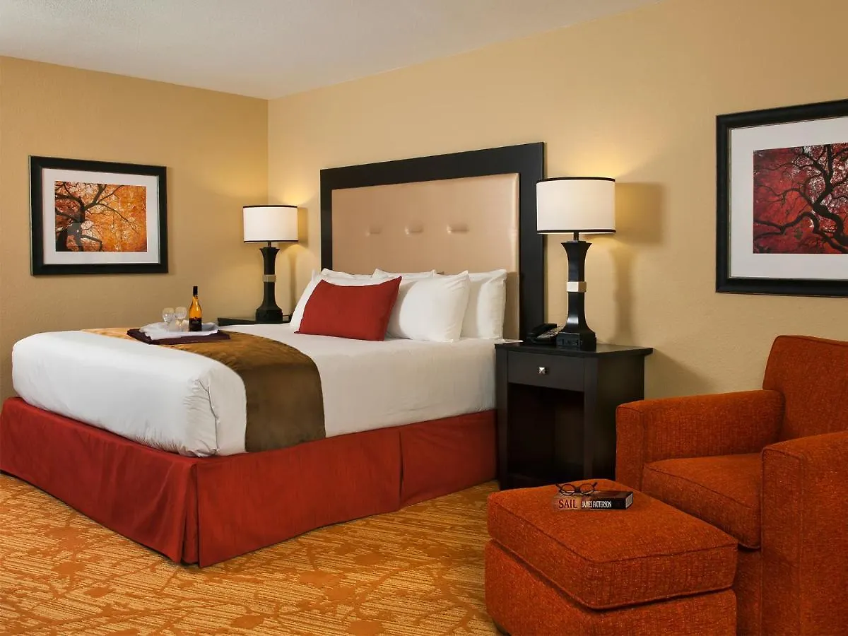 Hotel Hillside Branson