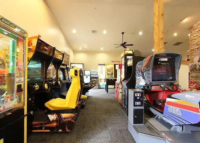 Carefree Getaways * Branson