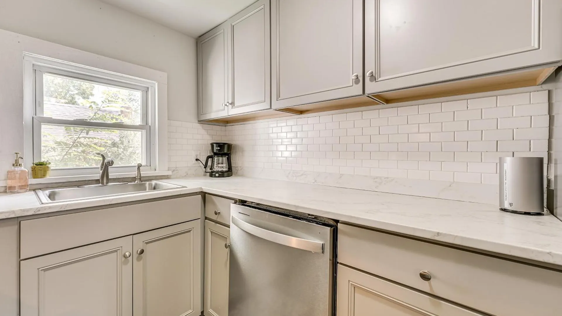 Walk To Dtwn Pet-friendly Home! * Branson