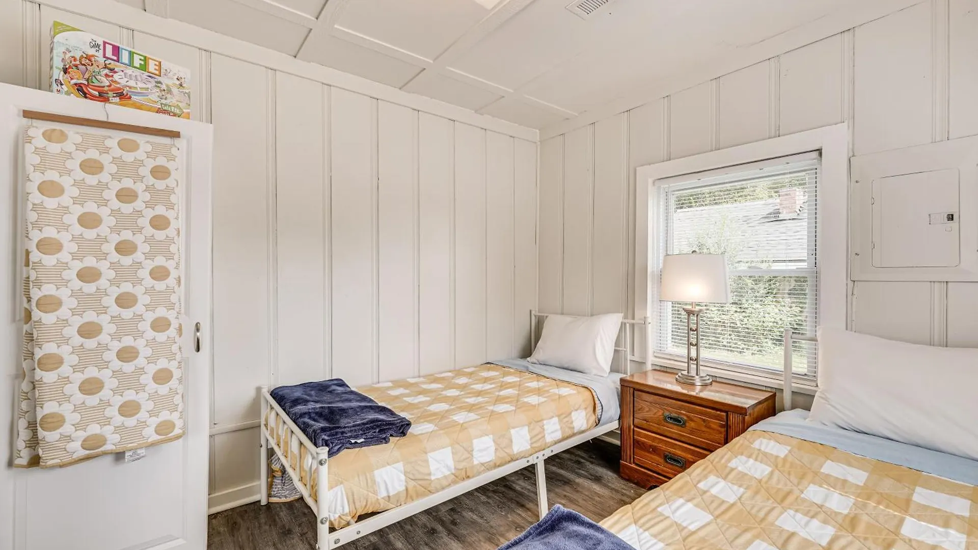 Walk To Dtwn Pet-friendly Home! *