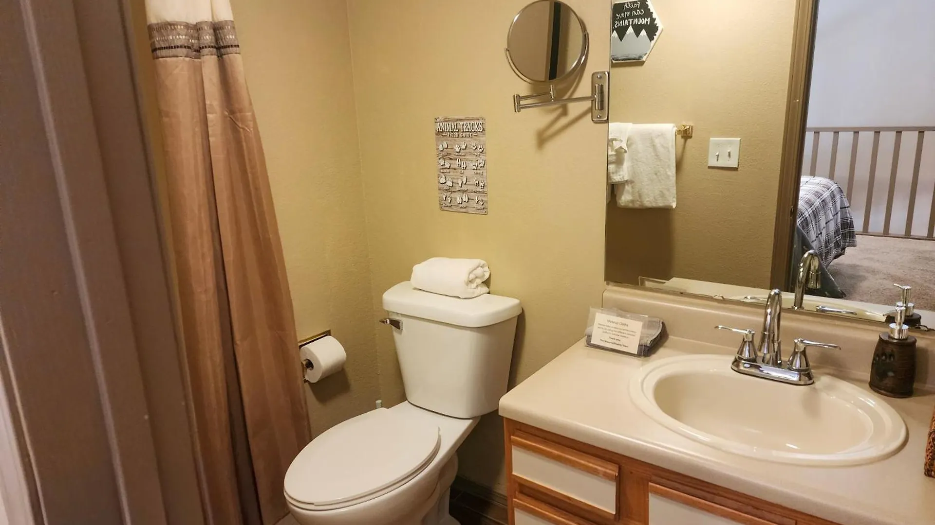 Charming 2-bedroom With Loft, Scenic Views, And Free Attraction Tickets - Fc40-9 *