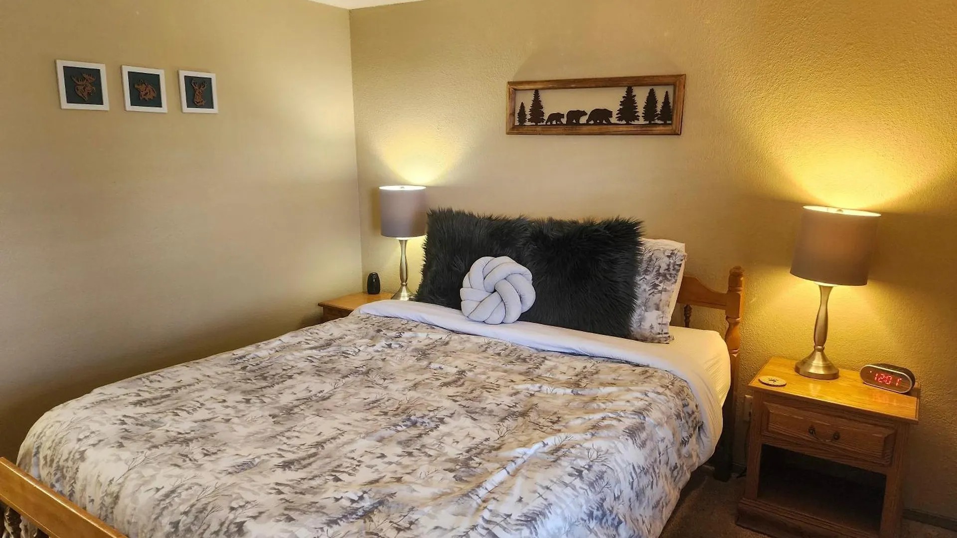 Charming 2-bedroom With Loft, Scenic Views, And Free Attraction Tickets - Fc40-9 Branson