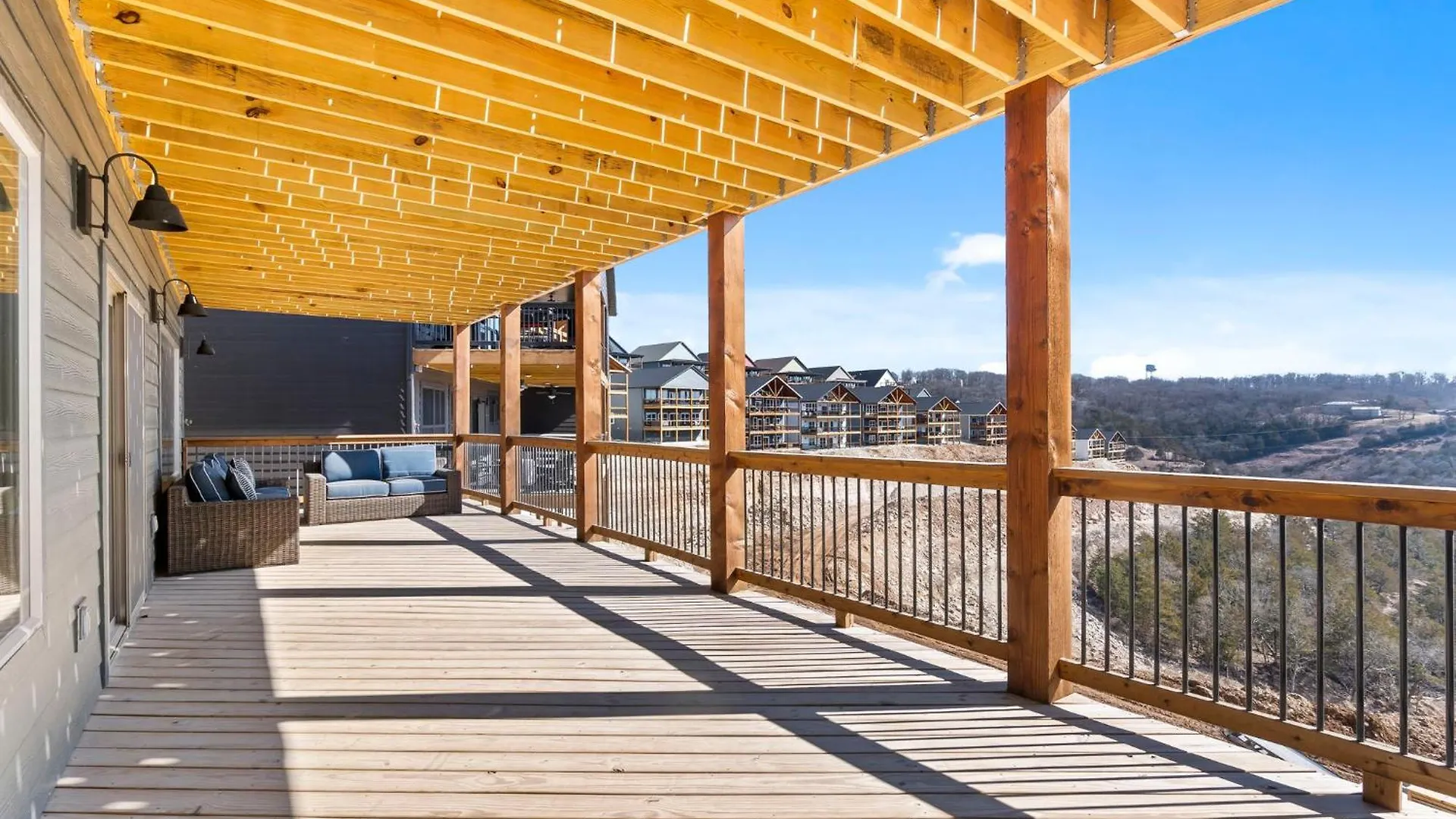 Huge Lakeview Getaway W/ Fun Arcades, Ping Pong Free Silver Dollar Tickets Community Amenities! 布蘭森
