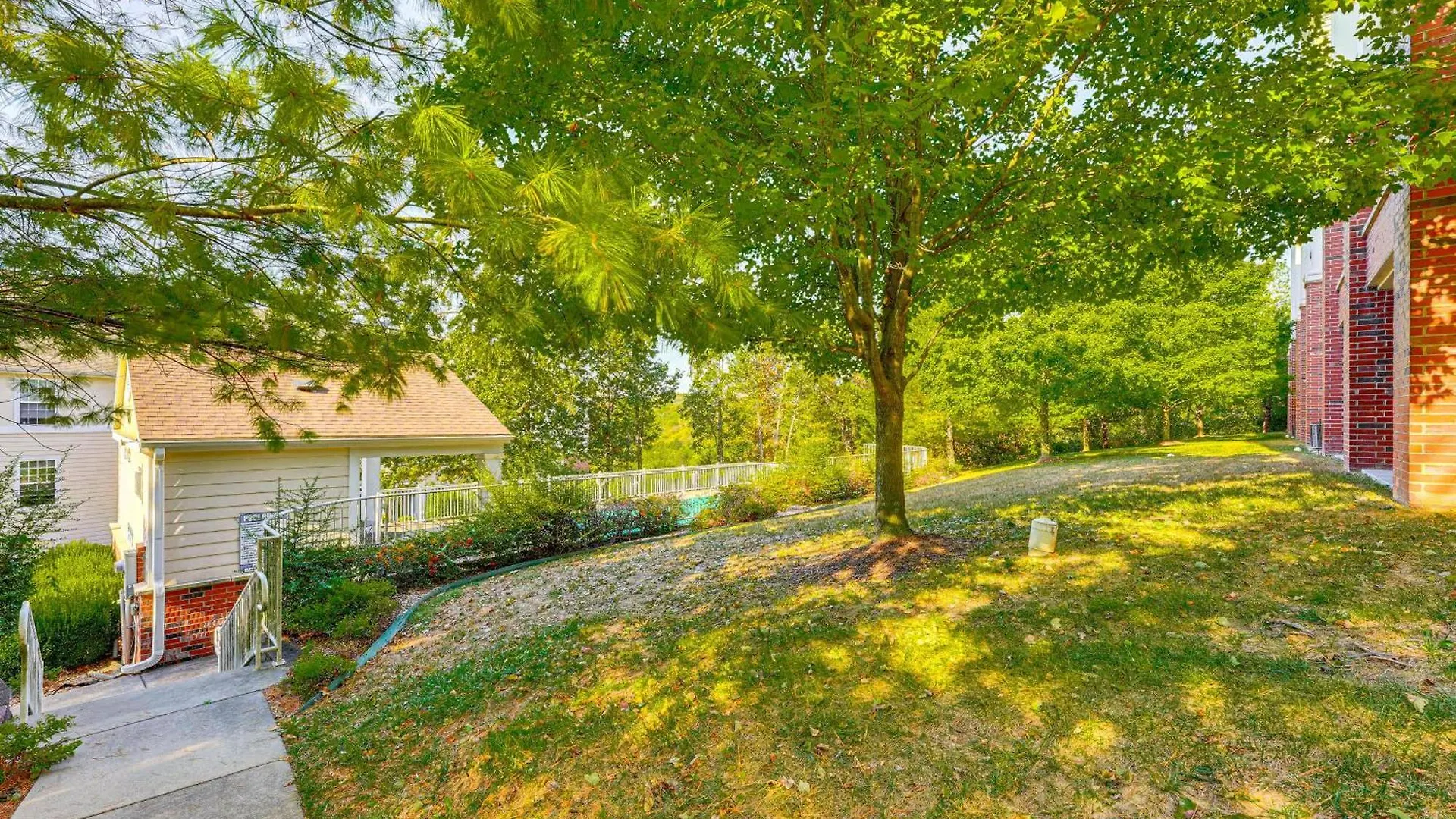 Appartement Quiet With Patio 3 Mi To Dtwn Branson! Branson