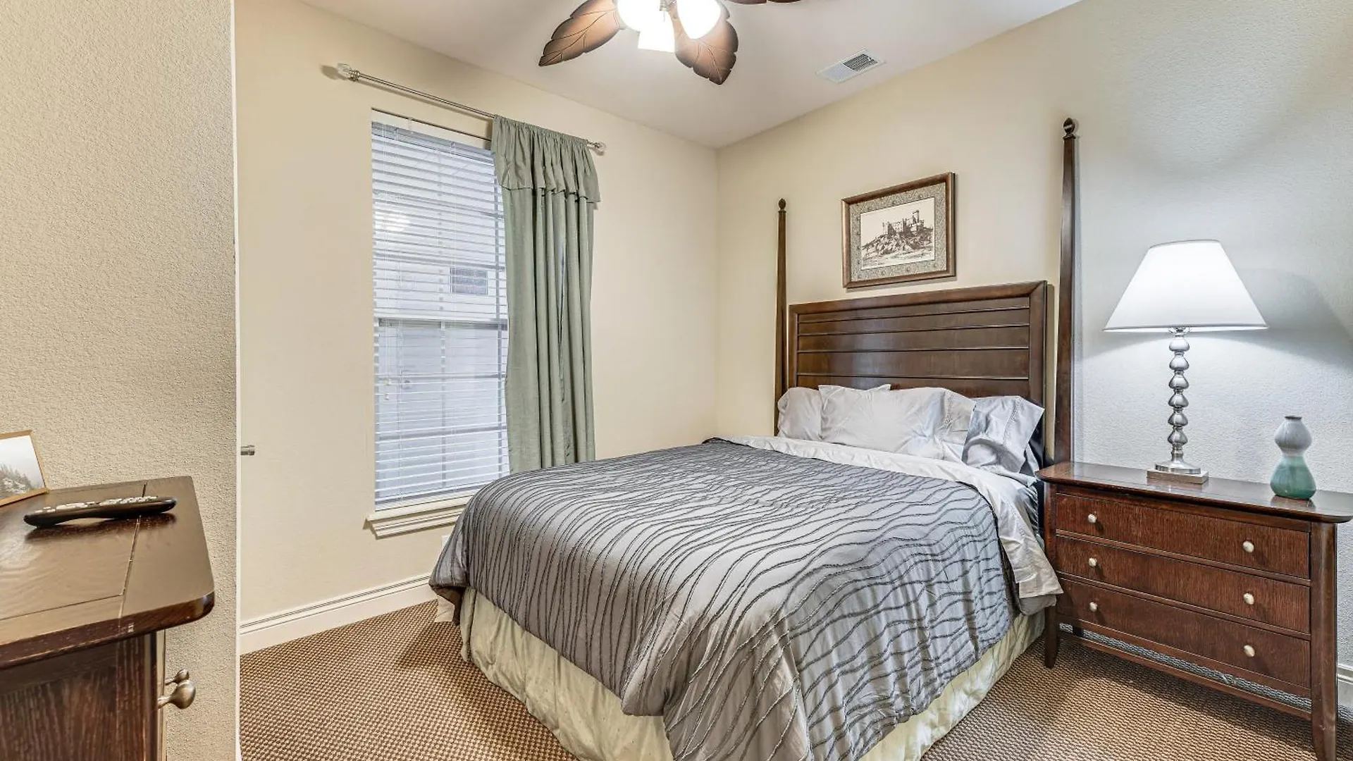 Quiet With Patio 3 Mi To Dtwn Branson! *