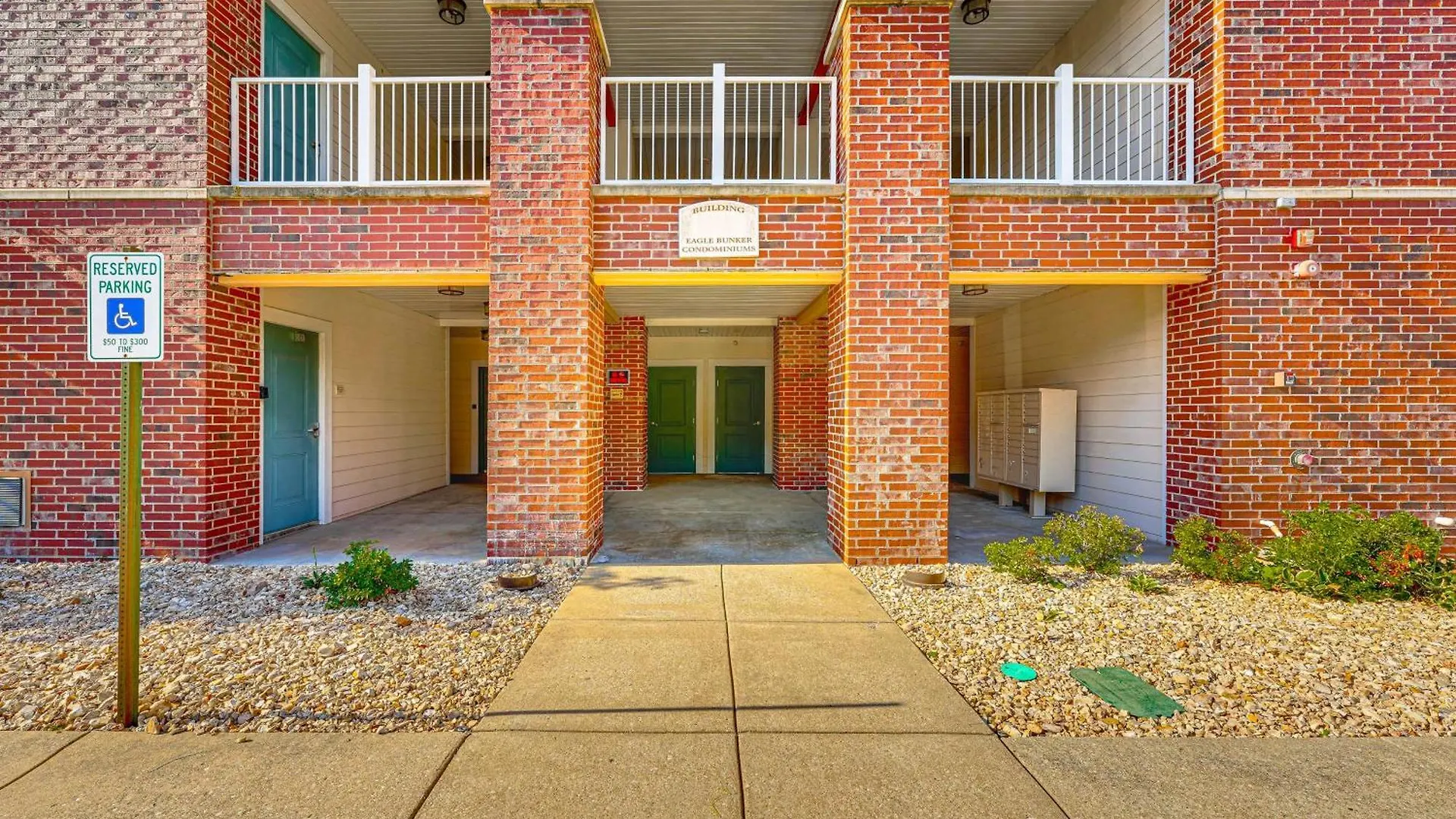 Quiet With Patio 3 Mi To Dtwn Branson! Branson