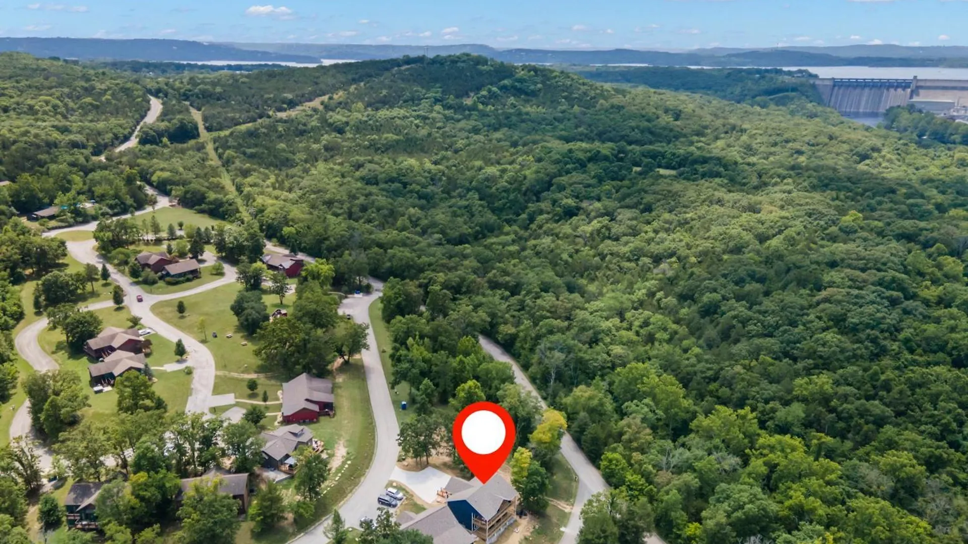 Private Hot Tub, New In Trophy Run, Cmty Outdoor Pool, Free Daily Tickets To Local Attractions! * Branson