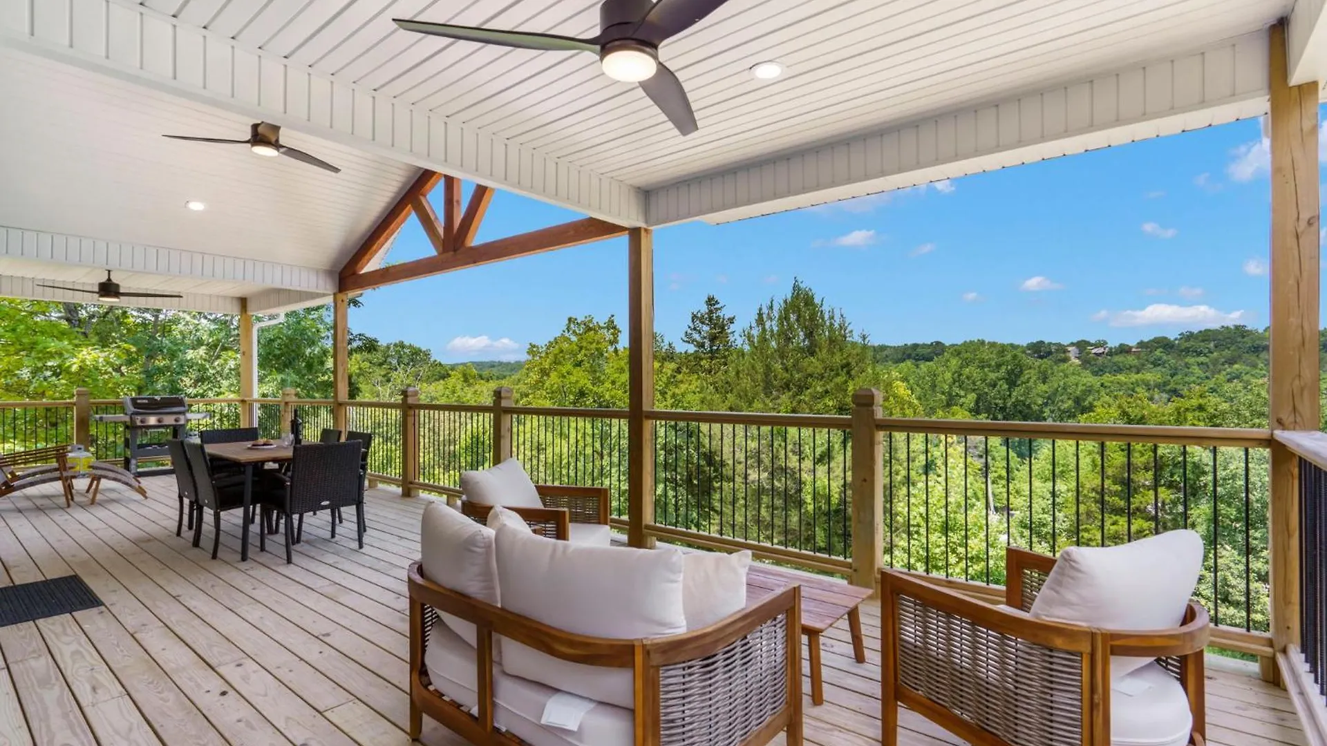 Private Hot Tub, New In Trophy Run, Cmty Outdoor Pool, Free Daily Tickets To Local Attractions! *