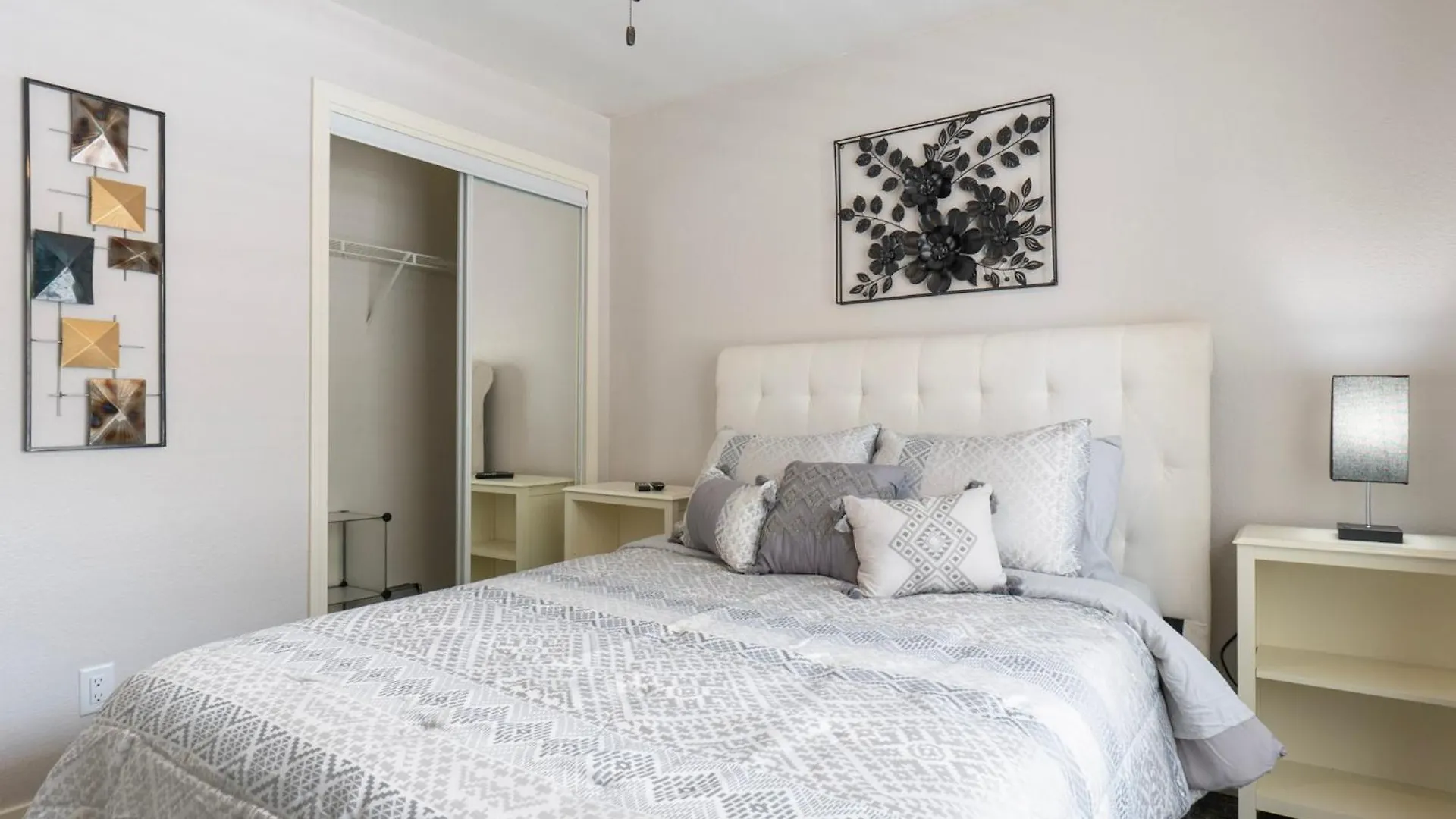 Walk-in - Pond View - Golf Nearby - Close To 76 Strip - Free Attraction Tickets - Gs34-15
