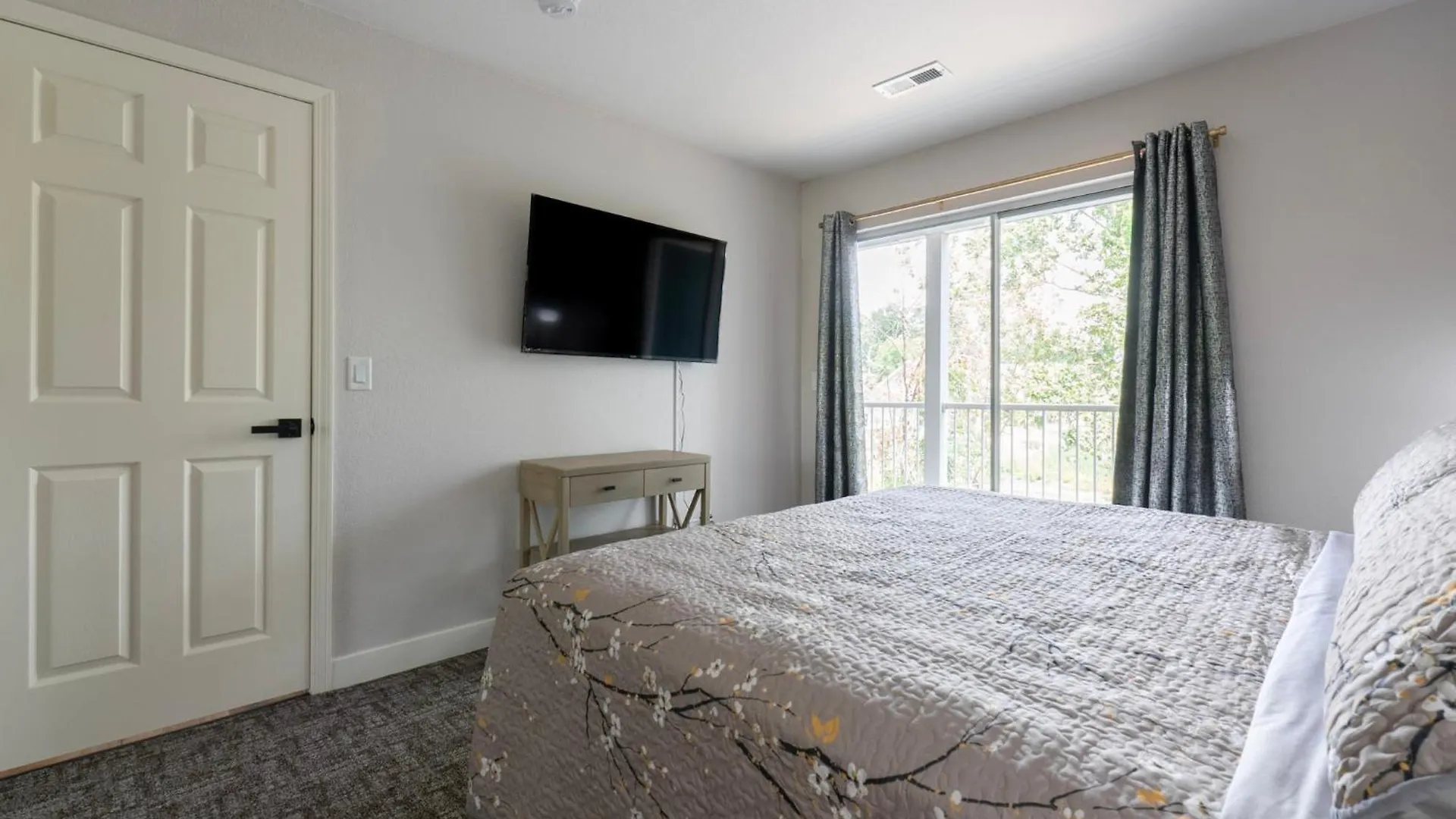Walk-in - Pond View - Golf Nearby - Close To 76 Strip - Free Attraction Tickets - Gs34-15 Διαμέρισμα *