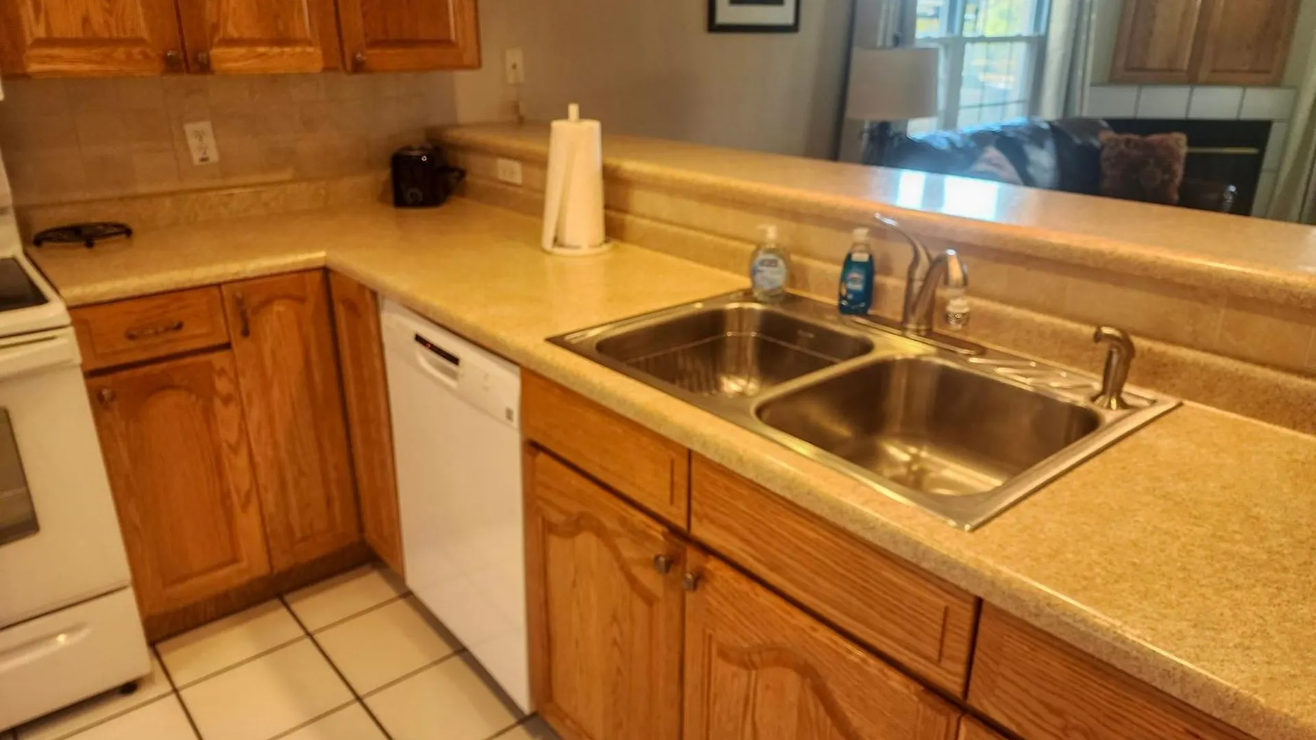 Golf Course View - Centrally Located - Free Attraction Tickets Included - Stairs Required - Fw7-1 Apartment *