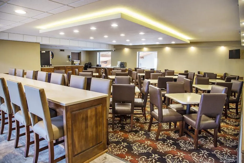 Grand Oaks Branson