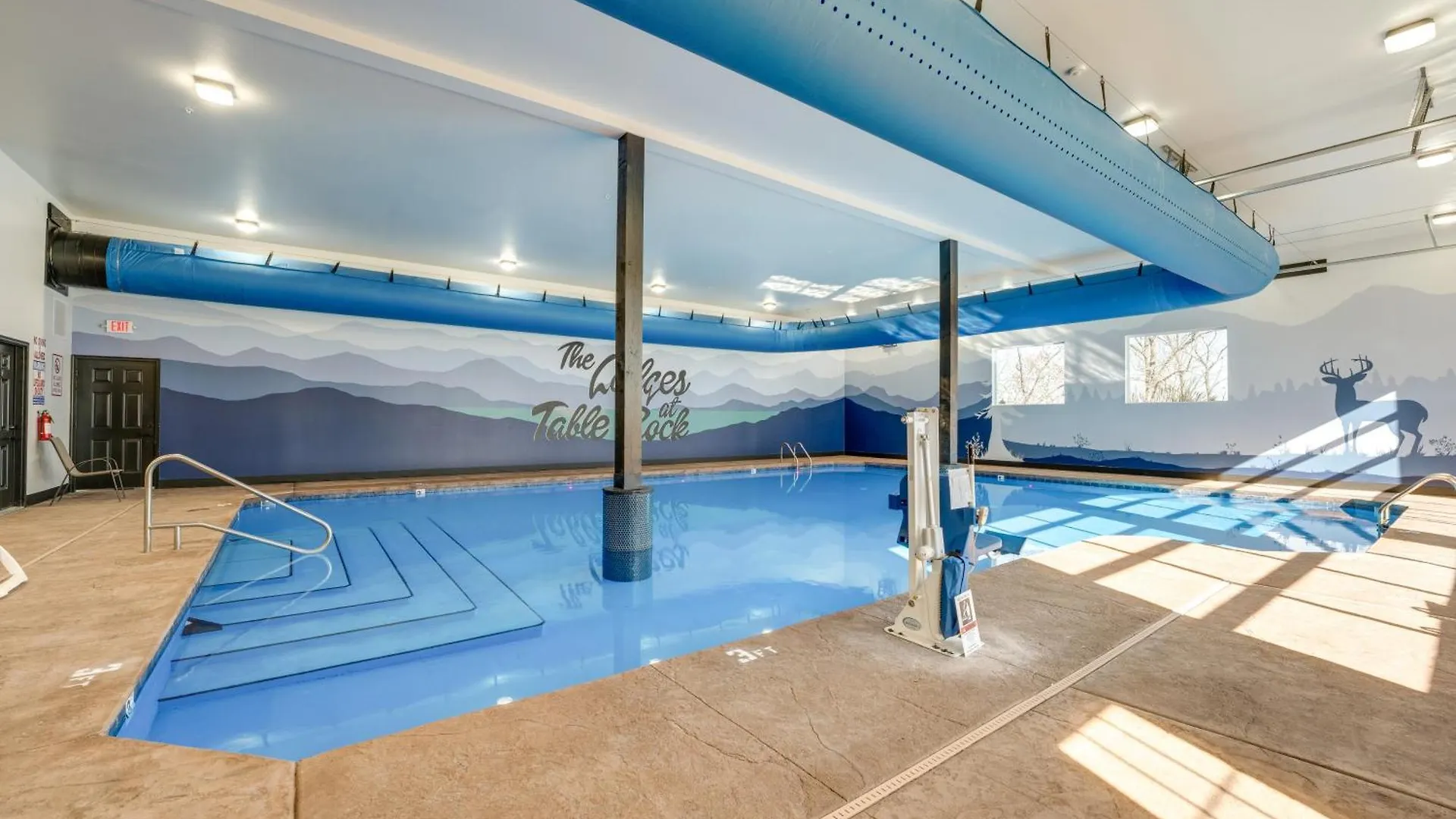 別荘 Getaway With Indoor And Outdoor Pool Access! *